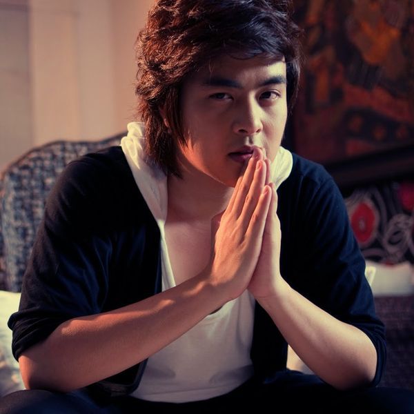 bai hat phai lam the nao wanbi tuan anh