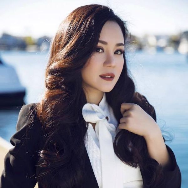 Để Cho Em Khóc (Vali Tình Yêu OST) - Vy Oanh - NhacCuaTui